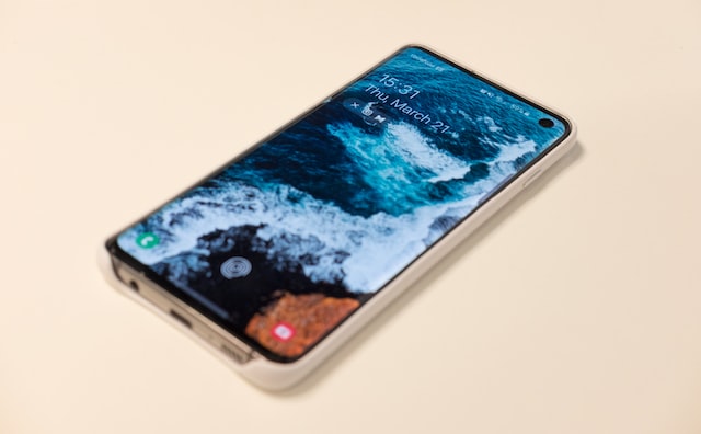 Samsung vola alto con il 5G: venduti  6,7 milioni di smartphone 5G nel 2019
